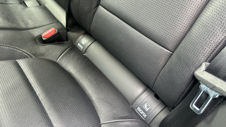 Jaguar F-Pace 2.0 D200 R-Dynamic SE 5dr Auto AWD Diesel Estate